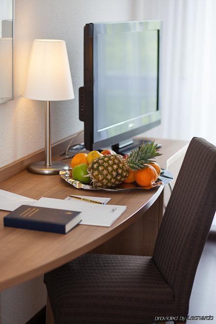 Centro Hotel U-NO 1 Großbettlingen Habitación foto